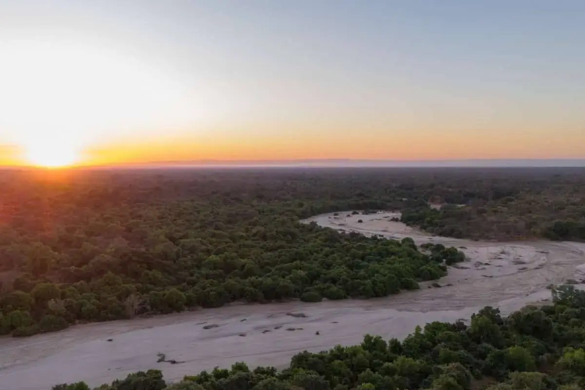 River sunrise at Mhara River Camp, Mana Pools