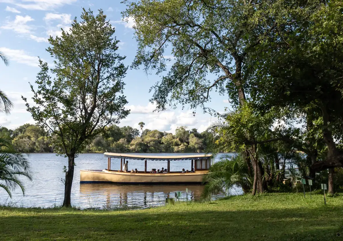 Ra-Ikane river cruise on the Zambezi River near The Palm River Hotel